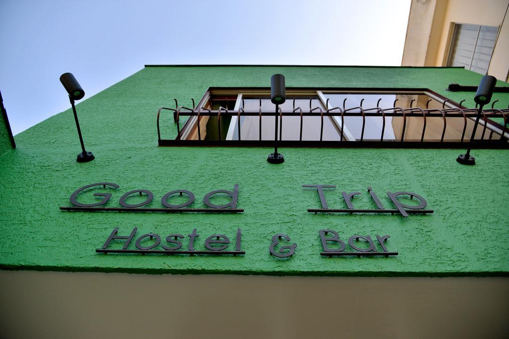 אודווארה Good Trip Hostel & Bar מראה חיצוני תמונה